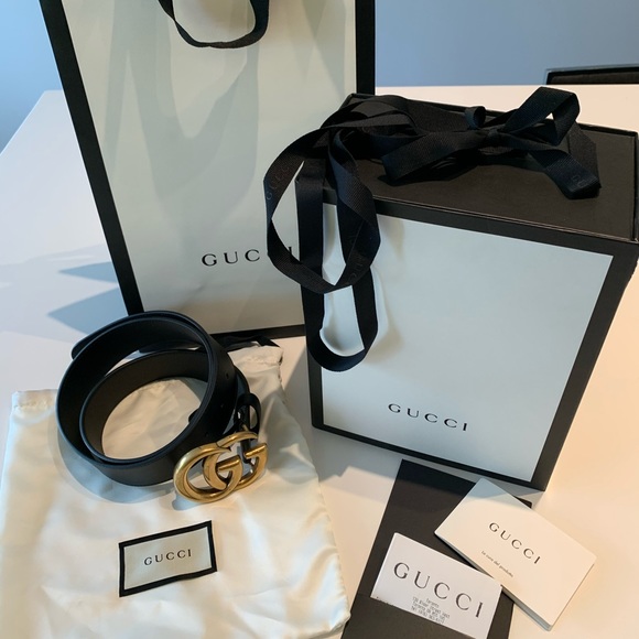 !!SOLD๐ฐ!! Gucci Leather belt Double G buckle. - Picture 3 of 12